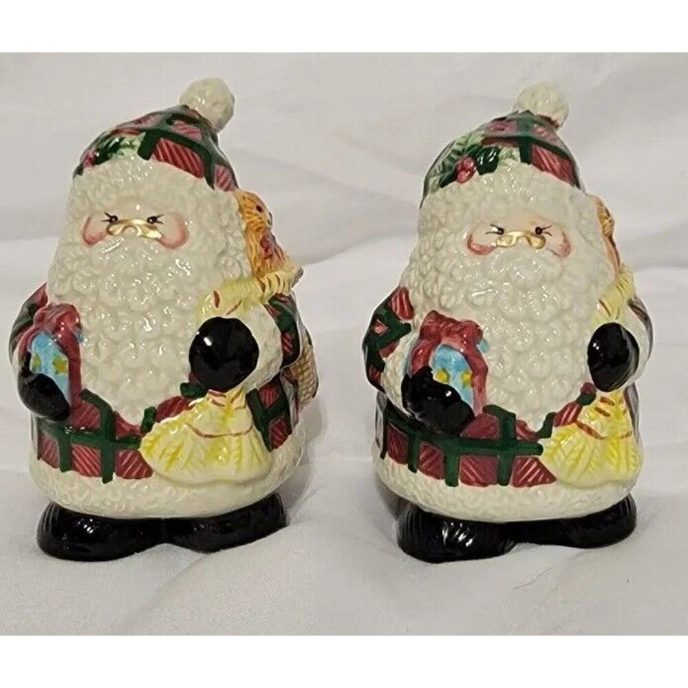 Christmas Santa Salt and‎ Pepper Shakers Classic Solutions Jay Import 4" - Picture 2 of 16